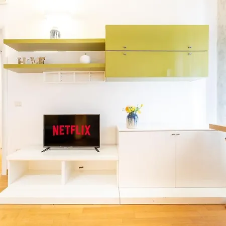 Duomo-navigli - Design Apartment, Wi-fi, Netflix Apartment *