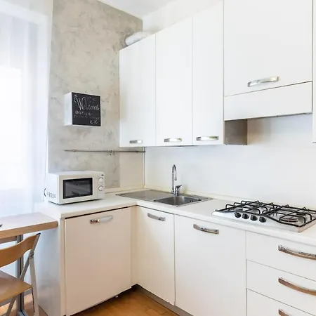 Duomo-navigli - Design Apartment, Wi-fi, Netflix * Milan